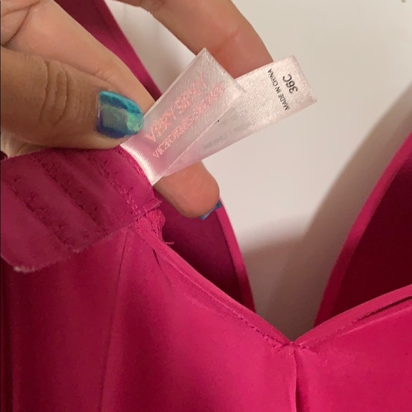Victoria secret mint condition padded top - Picture 2 of 2